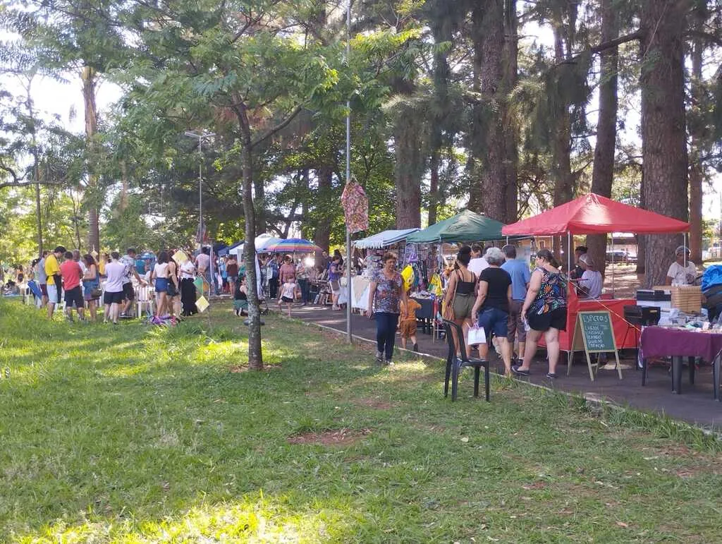 FEIRA BOTÂNICO